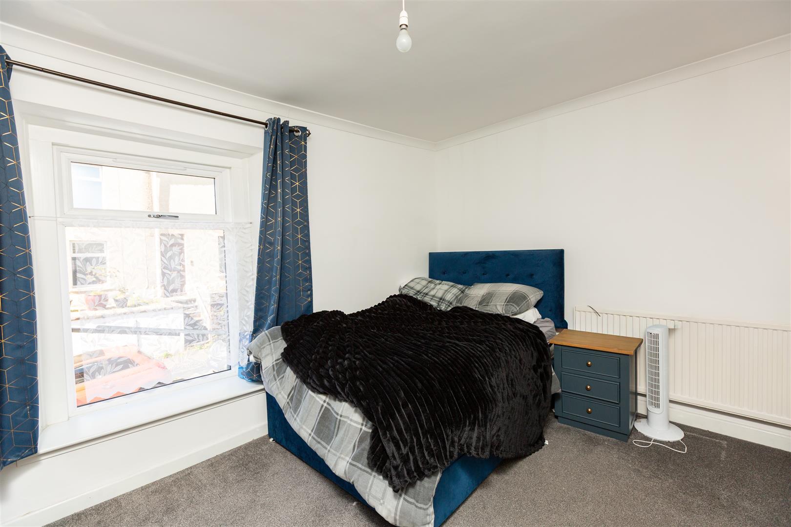 Lynn Street, Cwmbwrla, Swansea, SA5 8BB